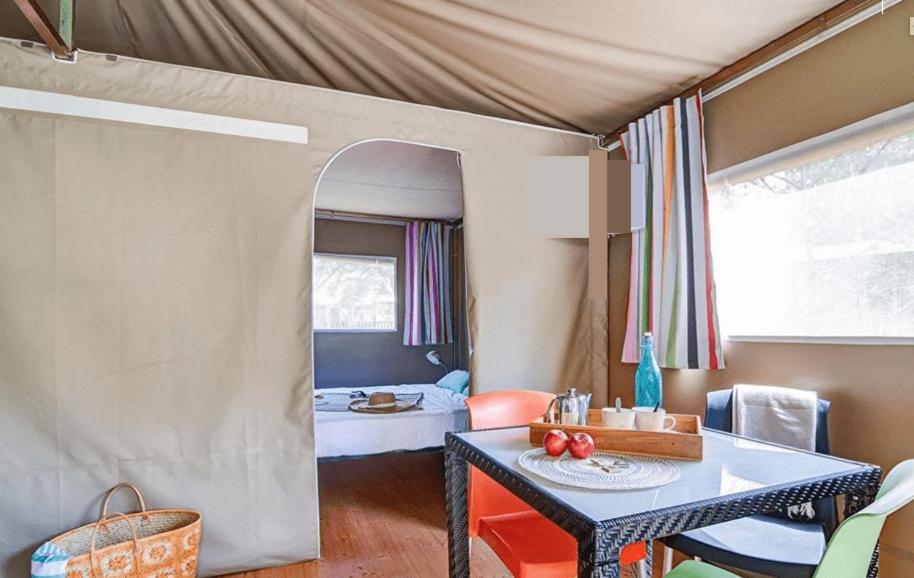 Hebergements Camping "Les Pieds Dans L'Eau" Crozon Ngoại thất bức ảnh